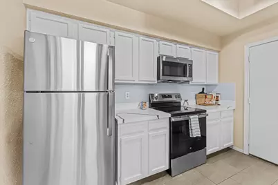 1112 Bering Drive #67, Houston, TX 77057 - Photo 9