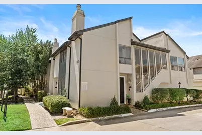 1112 Bering Drive #67, Houston, TX 77057 - Photo 1