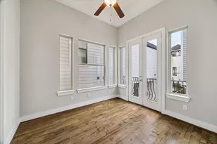 5743 Kiam St, Houston, TX 77007 - Photo 11