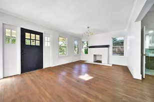 2405 Arbor St, Houston, TX 77004 - Photo 9