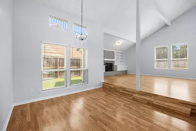 2926 Meadowcreek Drive, Missouri City, TX 77459 - Photo 13