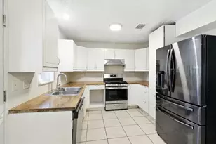 15222 E Hutchinson Cir, Houston, TX 77071 - Photo 7