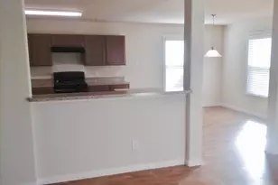 6205 Heffernan St, Houston, TX 77087 - Photo 3