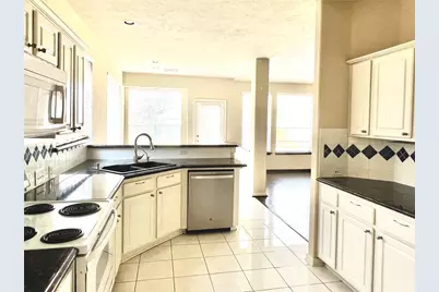 4911 Knights Branch Drive, Sugar Land, TX 77479 - Photo 5