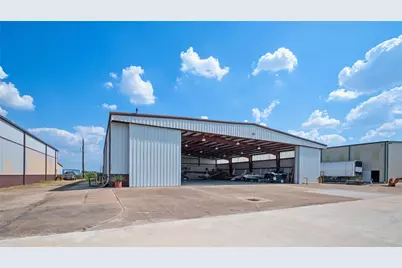 5519 W Arcola Airport, Arcola, TX 77583 - Photo 9