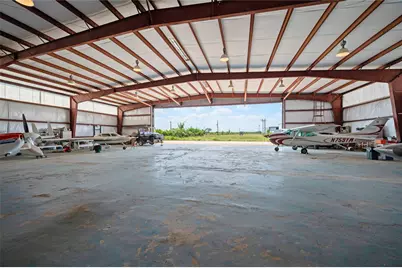 5519 W Arcola Airport, Arcola, TX 77583 - Photo 17