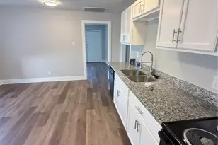 7011 Anderson St, Texas City, TX 77591 - Photo 11