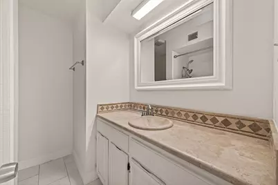 2710 Mason Street, Houston, TX 77006 - Photo 17