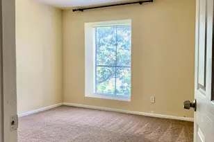 3055 Walnut Bend Ln, Houston, TX 77042 - Photo 13