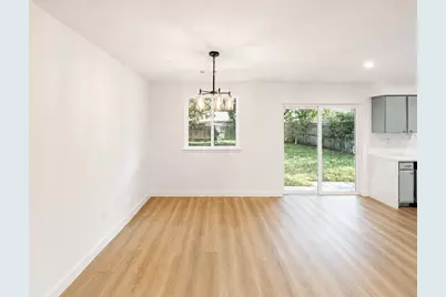 10911 Corona Lane, Houston, TX 77072 - Photo 13