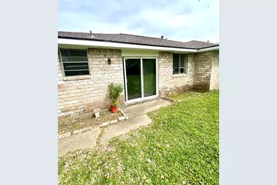 10911 Corona Lane, Houston, TX 77072 - Photo 9