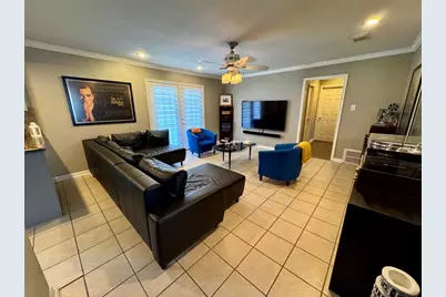 5218 Willowbend Boulevard, Houston, TX 77096 - Photo 11