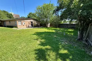 5218 Willowbend Blvd, Houston, TX 77096 - Photo 27