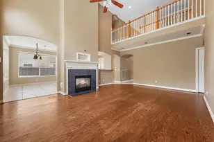 1506 Darnley Ln, Houston, TX 77077 - Photo 5