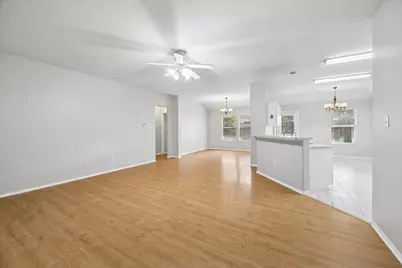 19802 Rocky Shores Drive, Tomball, TX 77375 - Photo 9