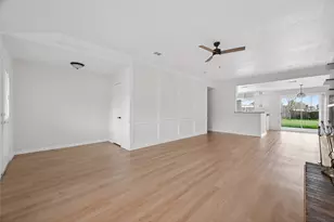 12215 Fetlock Dr, Houston, TX 77065 - Photo 7