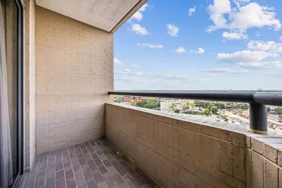 651 Bering Drive #1405, Houston, TX 77057 - Photo 7