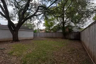 2226 Woodland Springs St, Houston, TX 77077 - Photo 7