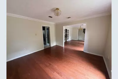 5914 Foresthaven Drive, Houston, TX 77066 - Photo 9