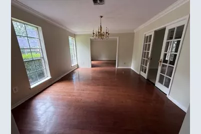 5914 Foresthaven Drive, Houston, TX 77066 - Photo 5