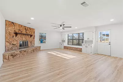 15903 Hickory Drive, Alvin, TX 77511 - Photo 5