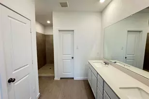 2506 Peacock Ore Dr, Rosharon, TX 77583 - Photo 11