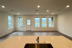 2506 Peacock Ore Dr, Rosharon, TX 77583 - Photo 3