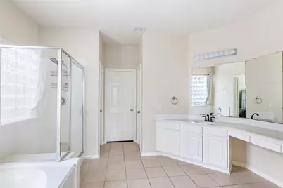 14710 Jordanbranch Lane, Humble, TX 77396 - Photo 19