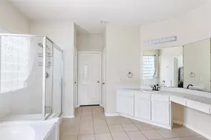 14710 Jordanbranch Ln, Humble, TX 77396 - Photo 19