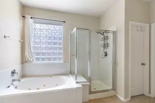 14710 Jordanbranch Ln, Humble, TX 77396 - Photo 19