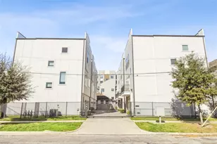 1812 W Webster St, Houston, TX 77019 - Photo 23