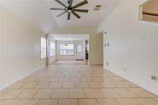 8645 Rinn St, Houston, TX 77078 - Photo 7