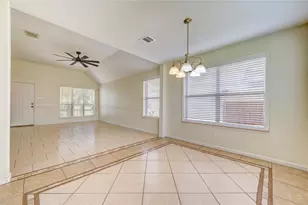 8645 Rinn St, Houston, TX 77078 - Photo 13
