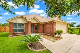 8645 Rinn St, Houston, TX 77078 - Photo 1