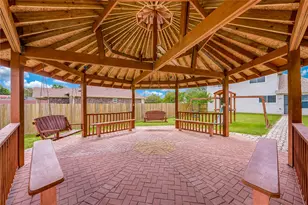 8645 Rinn St, Houston, TX 77078 - Photo 35