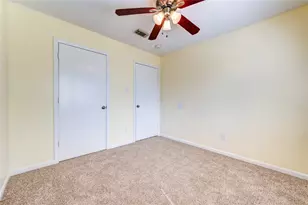 8645 Rinn St, Houston, TX 77078 - Photo 27