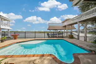 13243 Binnacle Way, Galveston, TX 77554 - Photo 33
