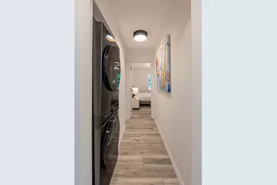 4805 Southwind Street, Houston, TX 77033 - Photo 11