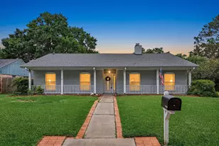 11407 Valley Spring Dr, Houston, TX 77043 - Photo 1