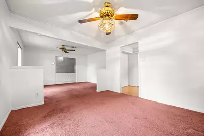 11407 Valley Spring Drive, Houston, TX 77043 - Photo 9