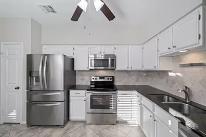 734 Country Place Drive #D, Houston, TX 77079 - Photo 13