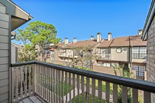 734 Country Pl Dr, Houston, TX 77079 - Photo 27