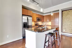 300 St Joseph Pkwy, Houston, TX 77002 - Photo 3