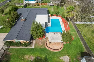 505 S Burnett Dr, Baytown, TX 77520 - Photo 7