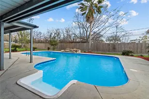 505 S Burnett Dr, Baytown, TX 77520 - Photo 33