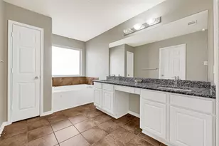 18426 Cypress Lake Village Dr, Cypress, TX 77429 - Photo 23