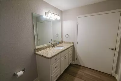 915 Live Oak Drive, Jones Creek, TX 77541 - Photo 21