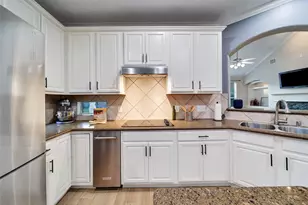 14427 Brighton Trace Ln, Houston, TX 77044 - Photo 9