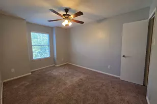 2647 Kiplands Ct, Houston, TX 77014 - Photo 11