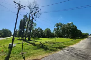 000 Armadillo Dr, Trinity, TX 75862 - Photo 3